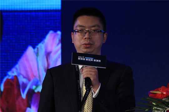 左脚人工智能 右脚市值管理|人工智能