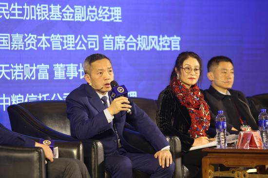 中国建设银行资产管理业务中心副总经理谢国旺