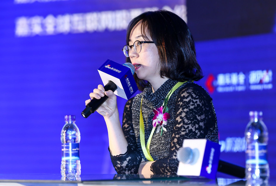 嘉实谭丽2018年的一线龙头白马会更均衡些