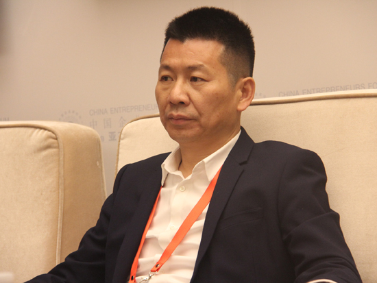 美特斯邦威老总_美特斯邦威图片