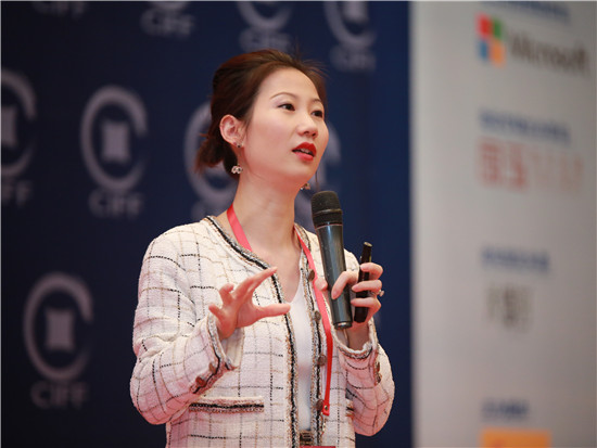 玮:通过大数据和人工智能重塑金融风险管理方