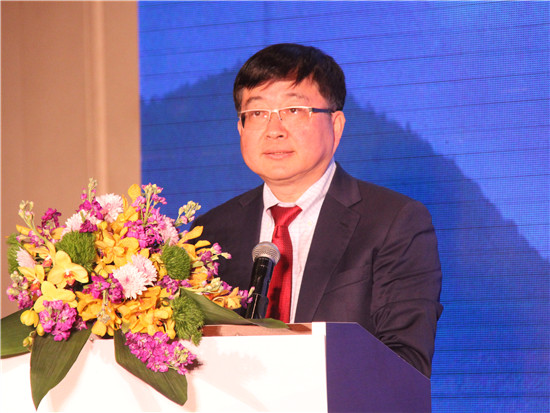 高科董事长_尚朋高科董事长的照片(2)