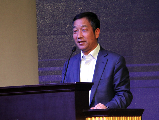 福鼎市发展领导小组组长陈兴华演讲