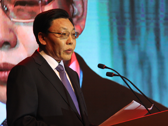 中国商业联合会常务副会长兼秘书长王民