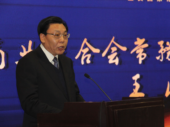 中国商业联合会常务副会长兼秘书长王民