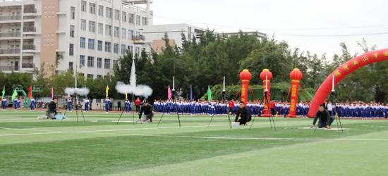 STEM课程航模展示