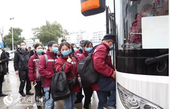 107人再出征！福建已派出1099名医护人员支援湖北