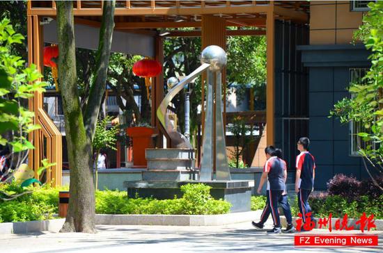 ▲位于五一路、得贵路交汇处东南侧的十一中老校区