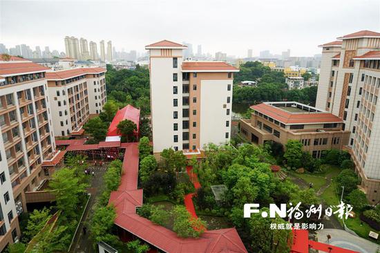 福州市社会福利中心环境优美。记者 邹家骅 摄