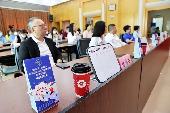 “百胜杯”福建省分站赛比拼进行中