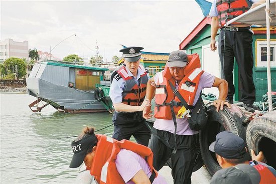 领跑“海上花园”赛道活力，厦门马拉松圆满收官