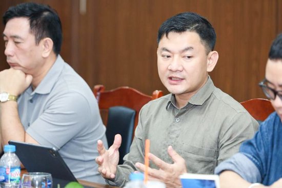 越南河内国家大学下属人文与社会科学大学新闻与传播学院副院长 BUI CHI TRUNG