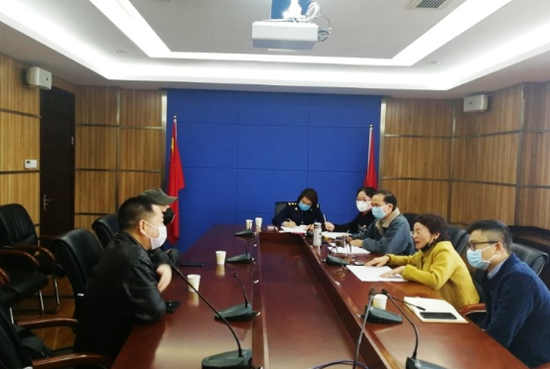 为维护消费者合法权益,规范市场秩序,指挥中心约谈相关电商平台