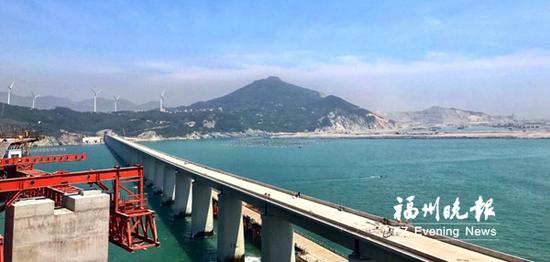 长平高速公路松下跨海大桥。