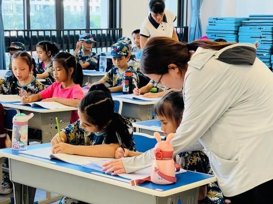 （国贸优才实验幼儿园-暑托班小学生课业辅导）