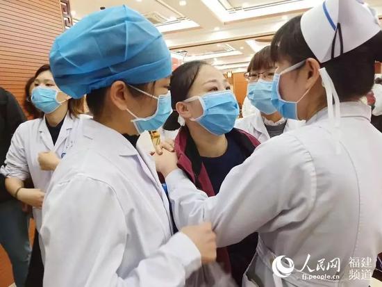 107人再出征！福建已派出1099名医护人员支援湖北