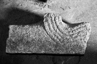 福州北岳庙现唐五代钱纹砖等古物 开新路挖出