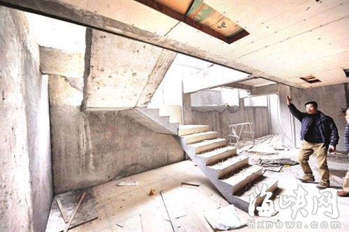 福州一业主偷占地下室破坏承重柱 楼上住户心慌慌