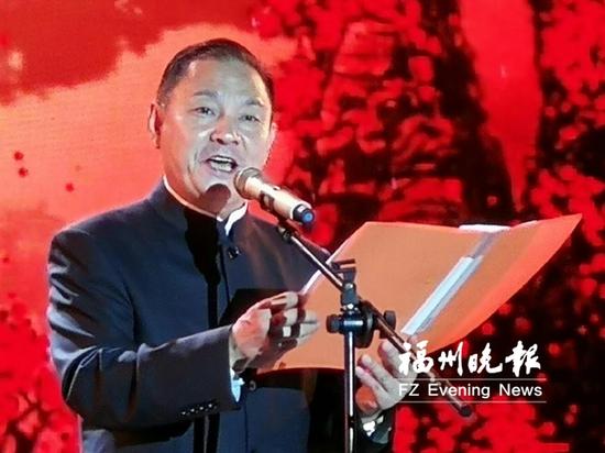 邓小平扮演者倾情朗诵《中国梦 我的梦》。