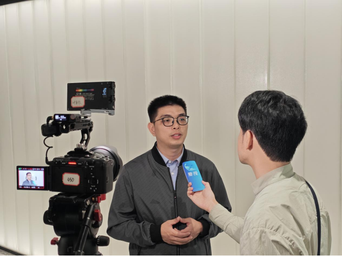 吴文熙总经理接受采访