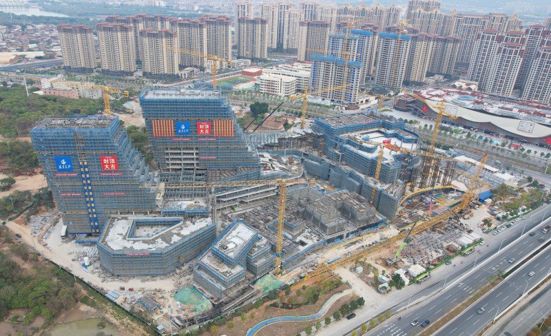 “海丝号”项目主体日前封顶