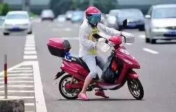 厦门同一天连发三起惨烈车祸 3人当场身亡