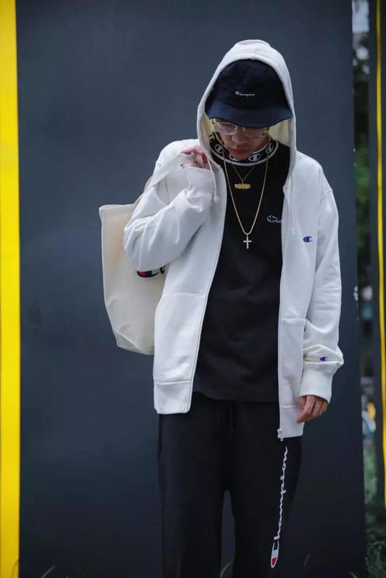 BASIC系列男士拉链连帽卫衣