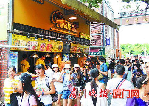 ■建设统一平台为游客提供全方位信息。