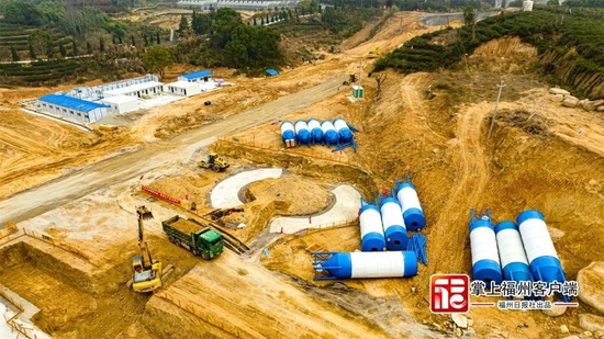 港口后方铁路建设现场