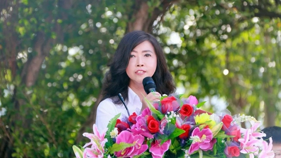 　孙博总裁在高中部开学典礼上致辞