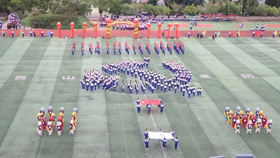 小学部节目《咱们中国人》