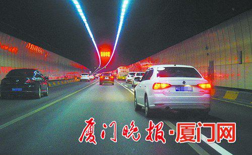 ■车辆须在规定的变道区才能正常变道。