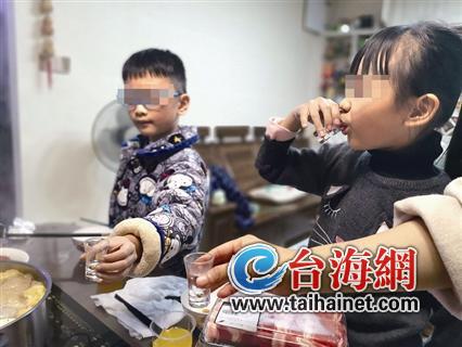 厦门4岁男孩偷喝半杯白酒 发烧咳嗽导致肺炎