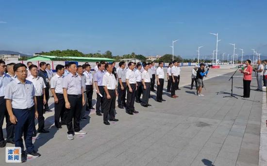 市委书记邵玉龙 市长刘远