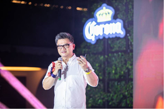 百威中国超高端新创事业总裁徐嘉宏先生致辞并分享新品