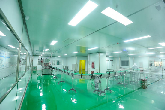 图:燕之屋上海生产基地部分生产区域