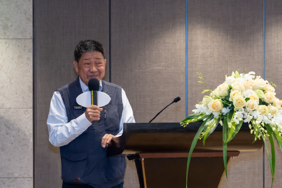 张锦华教授发表讲话