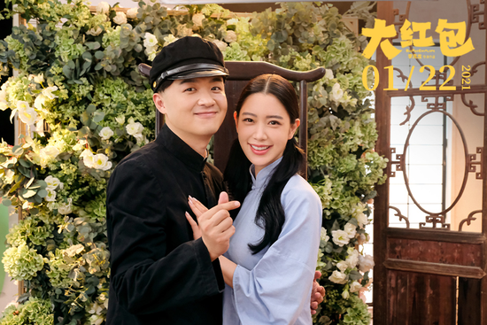 陈重和Ellie甜蜜拍摄婚纱照