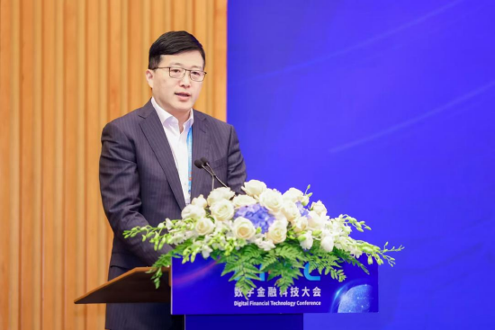 中国银行厦门市分行行长聂林在现场发言