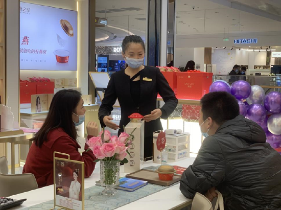 图:燕之屋武汉市场新店开业现场