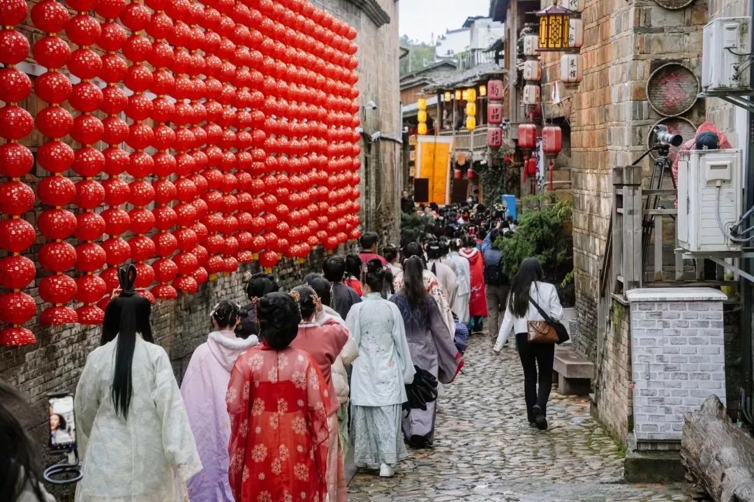 状元巡游