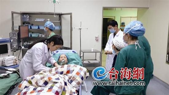 连做三台手术厦门市中医院产科医生累晕倒