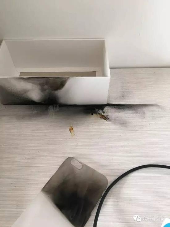 厦门一市民称网购儿童手表手机爆燃 理赔陷困