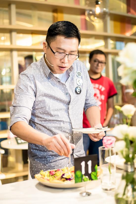 台湾综艺咖赵正平空降福州 没有想到你是这样的赵哥