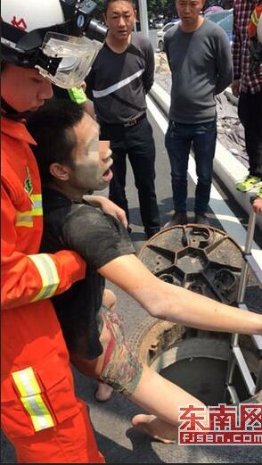 消防官兵月收入_忻州消防官兵表敬意