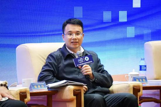 邱实老总_长春市职教中心邱实(2)
