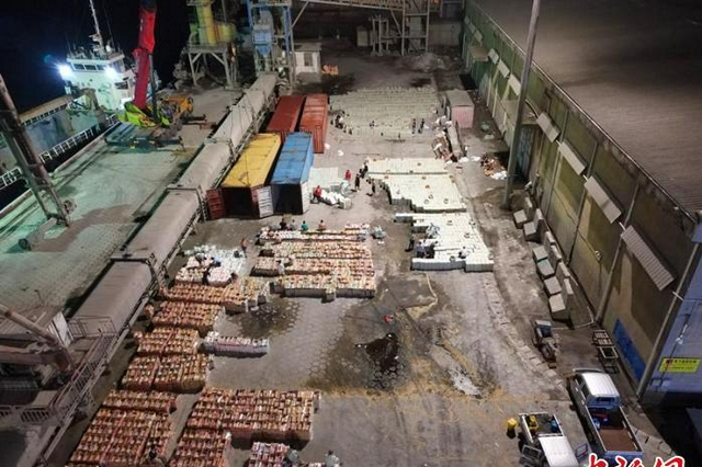 福建莆田海警破获一起特大走私香烟案 总案值2.1亿元