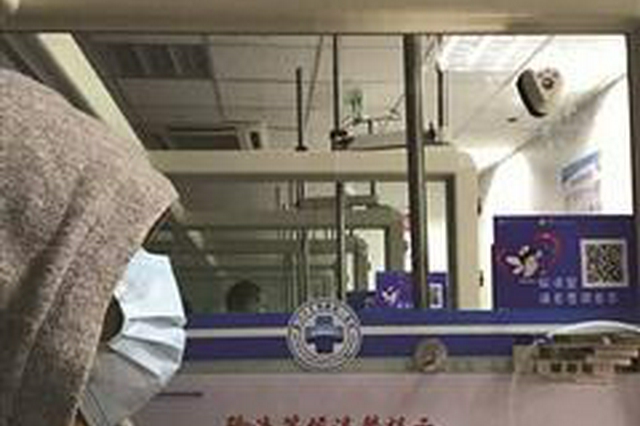 12人半数上吐下泻，自助餐惹的祸？