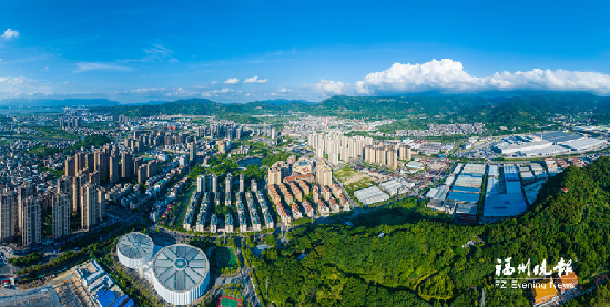东南汽车城。