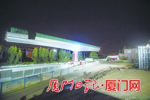 厦门健康步道成功跨越鹰厦铁路 预计年底建成并开放